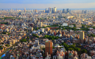 Tokyo skyline, overcrowding, population growth