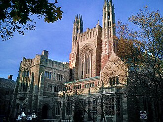 Yale_Law_School_in_the_Sterling_Law_Building (1)