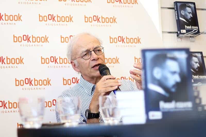Peter Singer, Effective Altruism, and Downstream Animal Advocacy as Window Dressing to Hide the Racist Costs of Trump and the Anthropocene. Take Action.